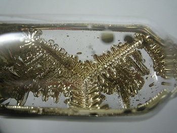 Cristaux de csium