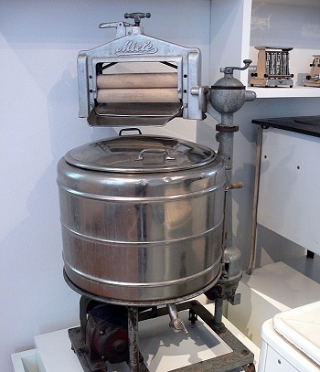 Machine  laver de 1930