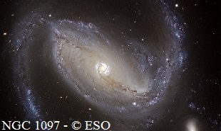 Galaxie NGC 1097